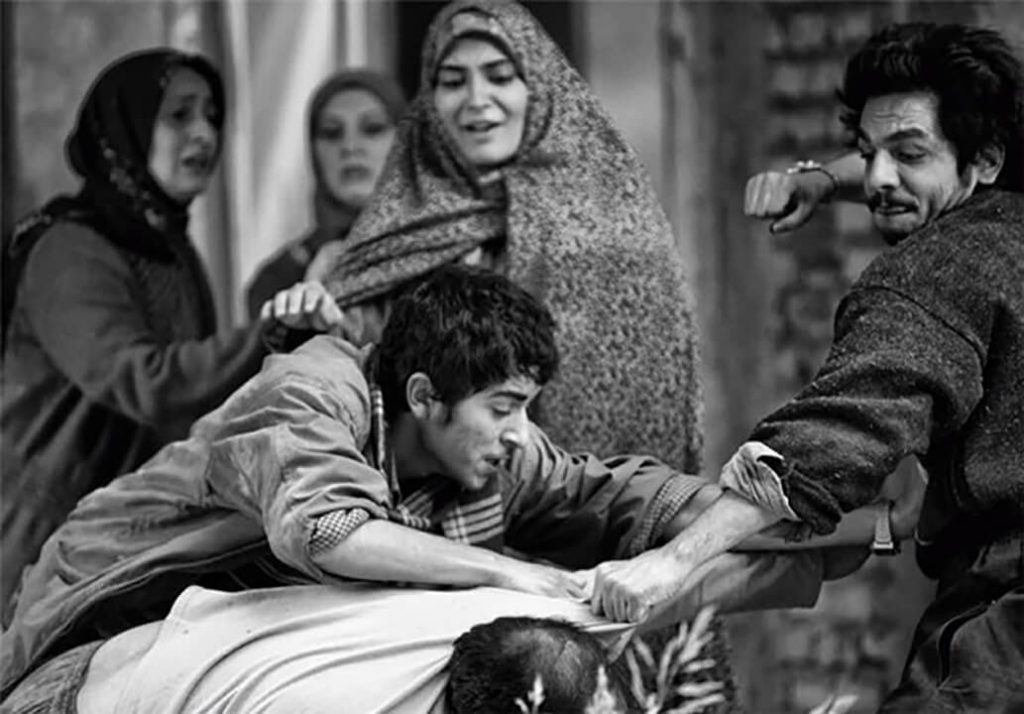 وضعیت سفید مجموعهٔ تلویزیونی - امیرمحمد گلکار