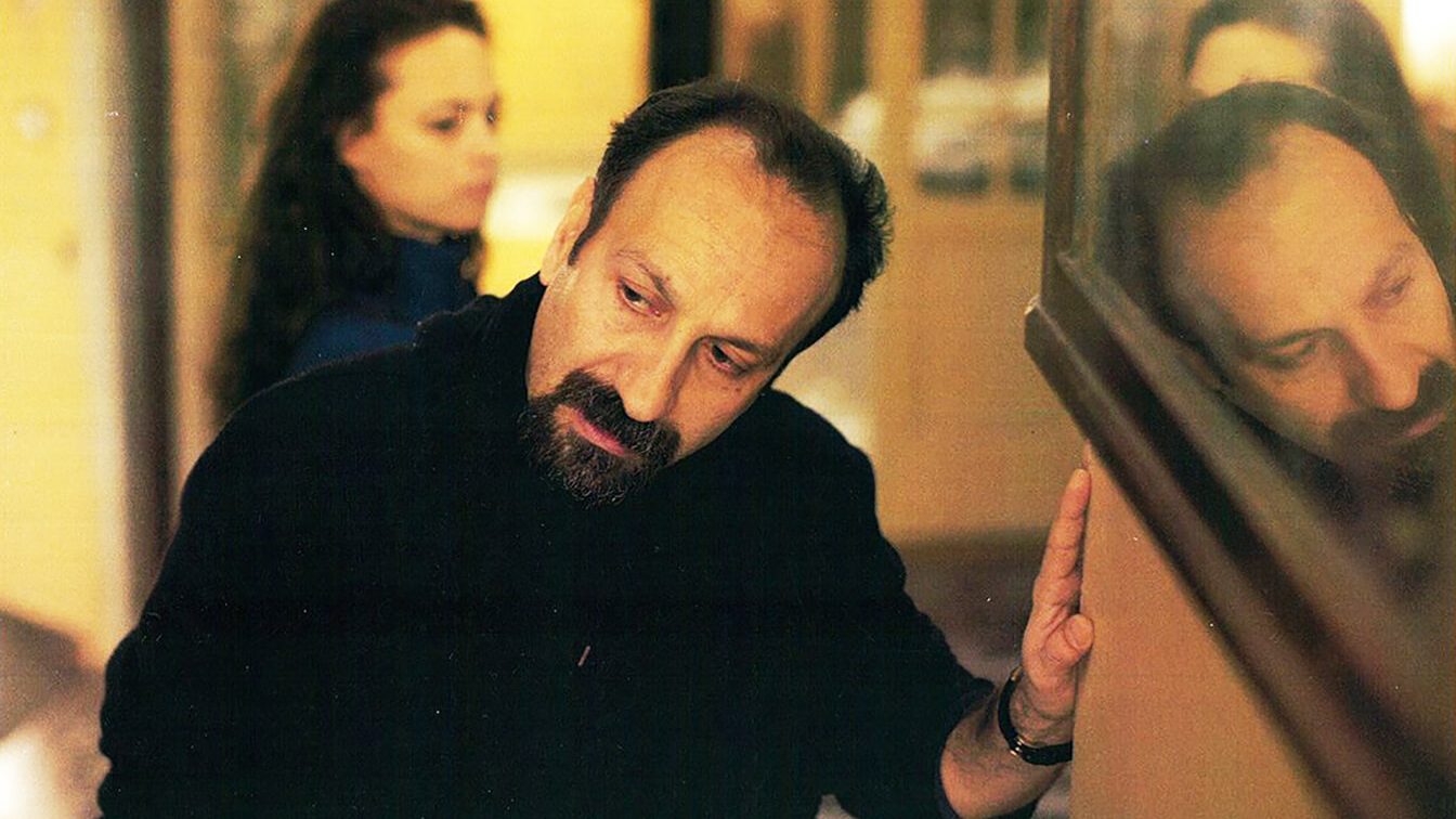 https://www.namava.ir/mag/wp-content/uploads/2019/10/cropped-Asghar-Farhadi-The-Past.jpg