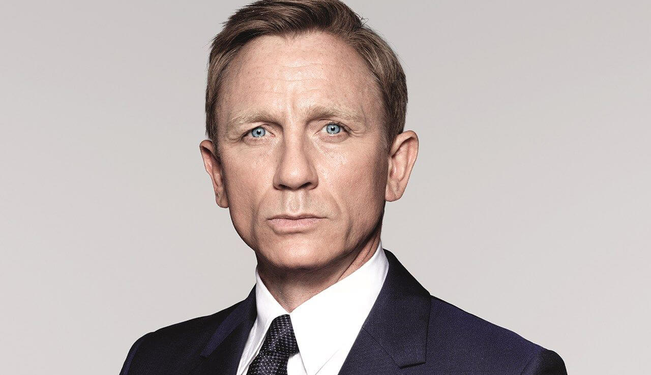 https://www.namava.ir/mag/wp-content/uploads/2020/02/Daniel-Craig-James-Bond.jpg