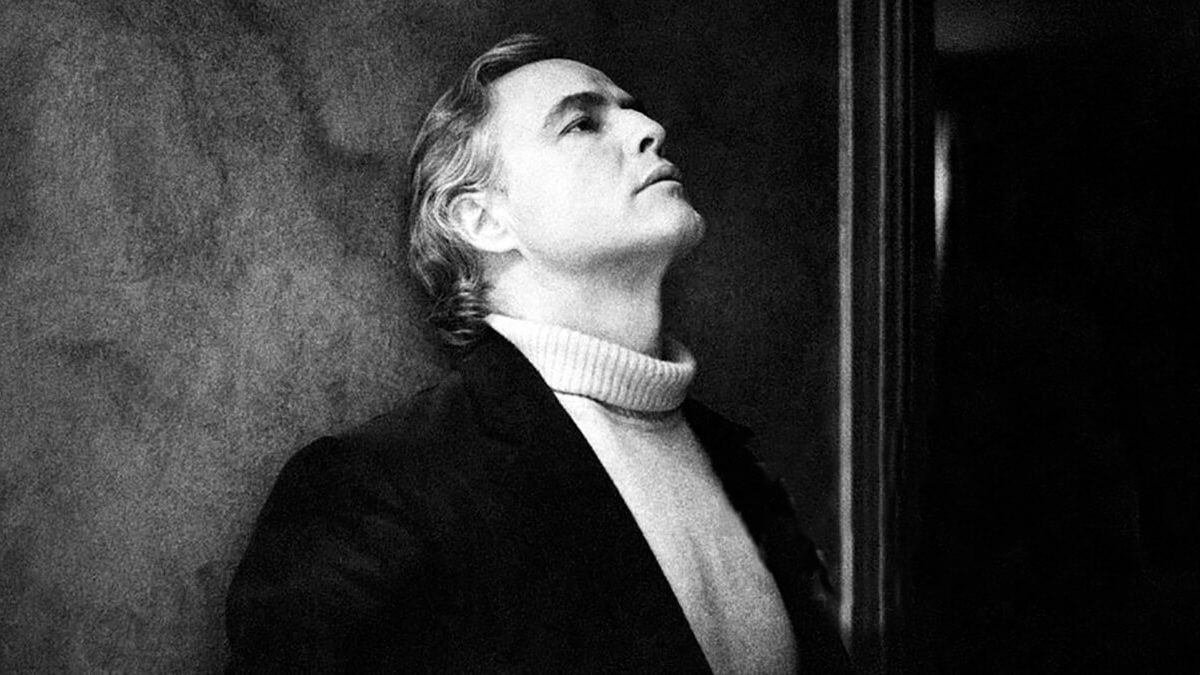 https://www.namava.ir/mag/wp-content/uploads/2020/04/cropped-Essential-Marlon-Brando-Films.jpg