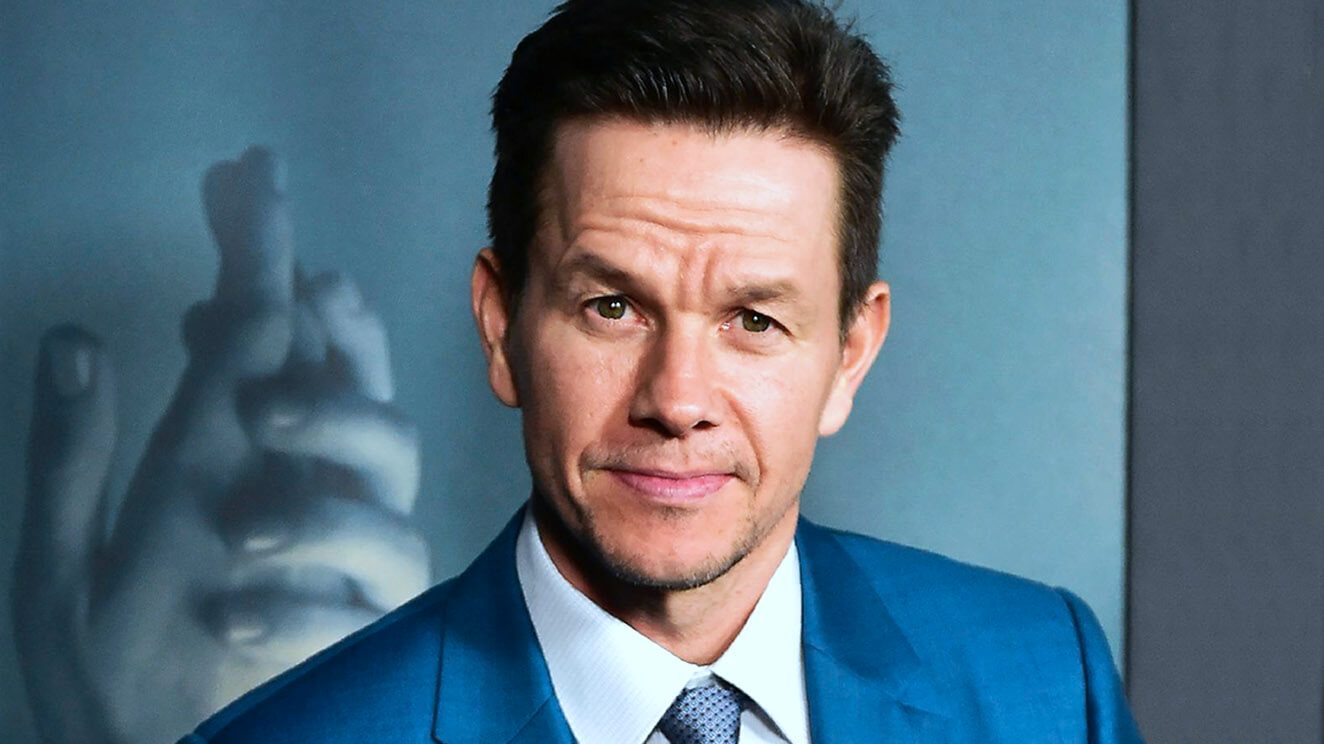 https://www.namava.ir/mag/wp-content/uploads/2020/04/cropped-MARK-WAHLBERG.jpg