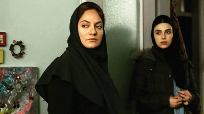 https://www.namava.ir/mag/wp-content/uploads/2020/06/New-Moon-Hotel2019-400x225.jpg