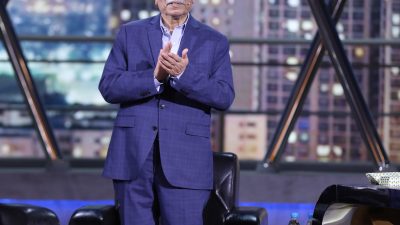 https://www.namava.ir/mag/wp-content/uploads/2021/06/IMG_0687-400x225.jpg