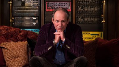 https://www.namava.ir/mag/wp-content/uploads/2022/03/Hans-Zimmer-1-400x225.jpg