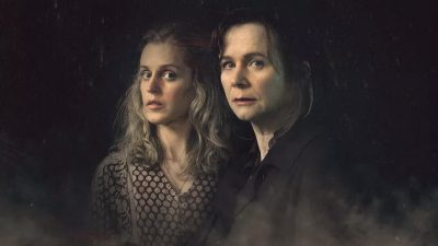 https://www.namava.ir/mag/wp-content/uploads/2022/08/Denise-Gough-and-Emily-Watson-star-in-ITVs-new-3-part-psychological-thriller-Too-Close-400x225.jpg
