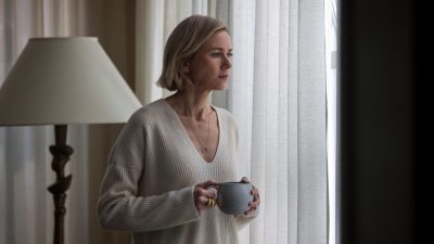 https://www.namava.ir/mag/wp-content/uploads/2022/10/Naomi-Watts-in-The-Watcher-2022-400x225.jpg