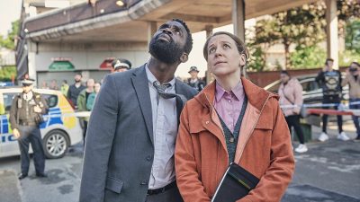 https://www.namava.ir/mag/wp-content/uploads/2023/01/Jimmy-Akingbola-and-Gemma-Whelan-in-The-Tower-2021-400x225.jpg