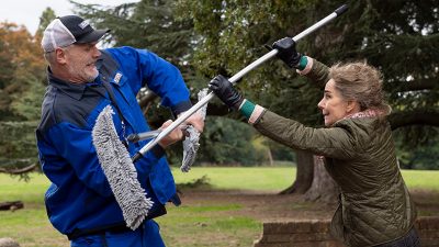 https://www.namava.ir/mag/wp-content/uploads/2023/04/Greg-Davies-and-Zoe-Wanamaker-in-The-Cleaner-2021-400x225.jpg