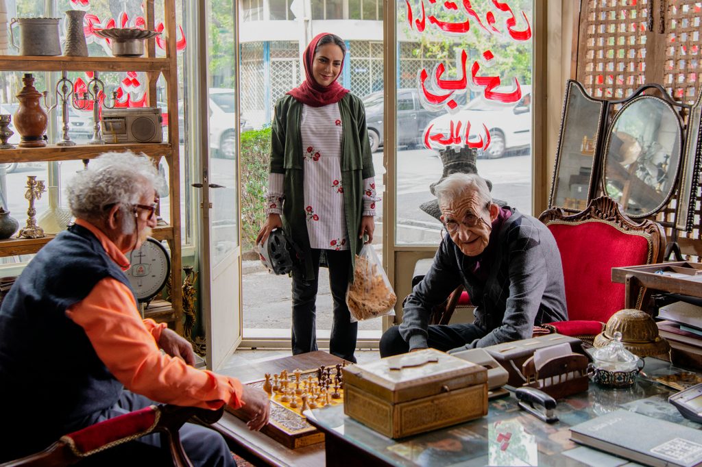 سریال مگه تموم عمر چندتا بهاره