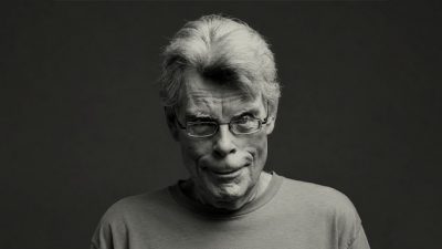 https://www.namava.ir/mag/wp-content/uploads/2026/10/Stephen-King-1000-x-356-400x225.jpg